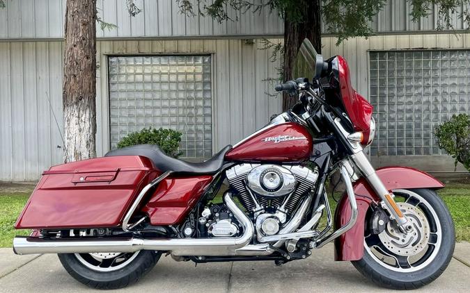 2009 Harley-Davidson® FLHX - Street Glide®