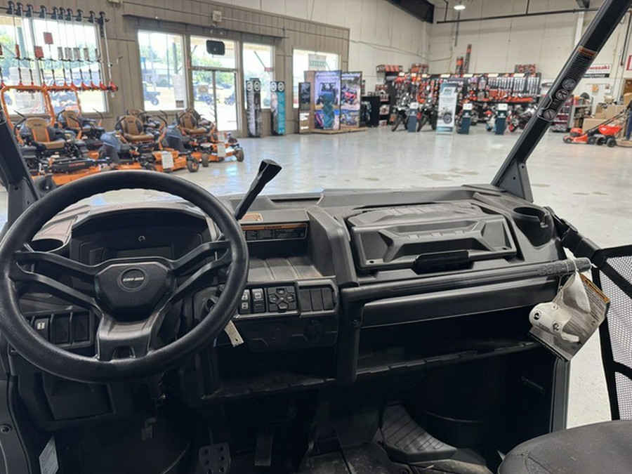 2025 Can-Am Defender MAX XT HD10