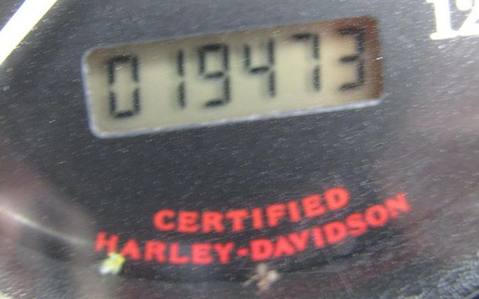 2002 Harley-Davidson® FLHTC - Electra Glide® Classic