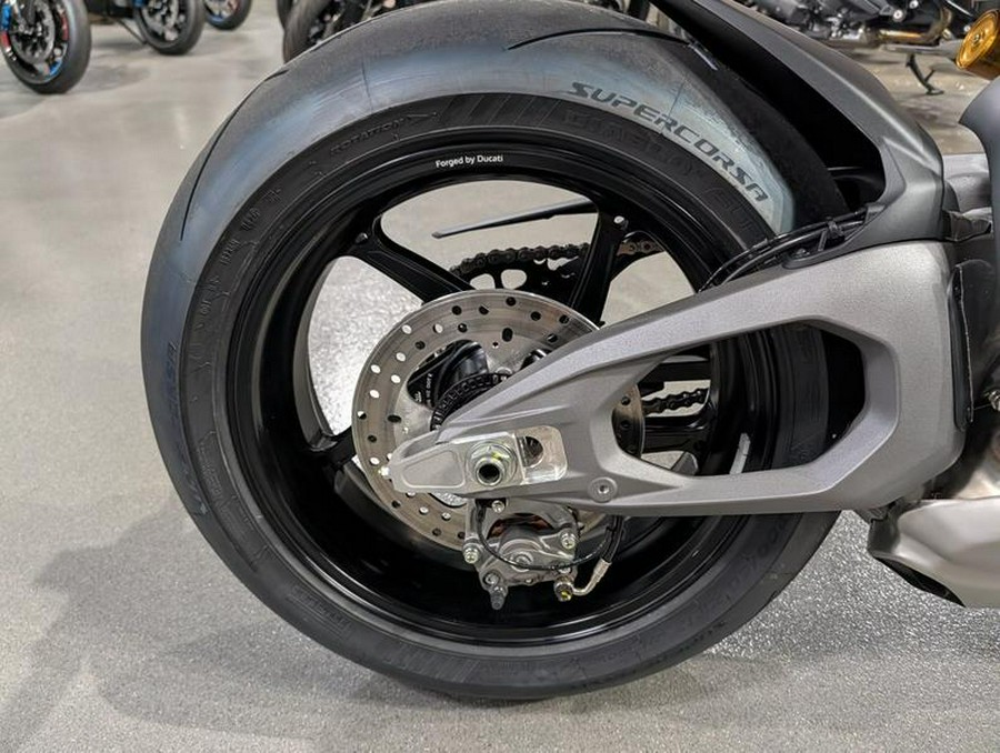 2026 Ducati Panigale V4 S Corse