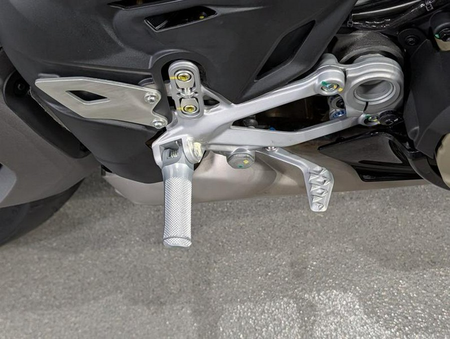 2026 Ducati Panigale V4 S Corse