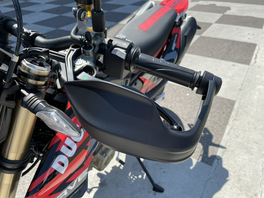 2025 Ducati Hypermotard 698 Mono RVE - DEMO -