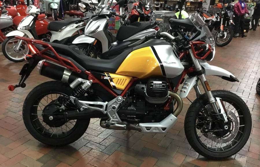 2022 Moto Guzzi V85 TT Adventure E5