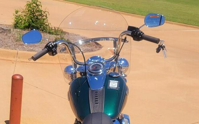 2024 Harley-Davidson® Heritage Classic Alpine Green