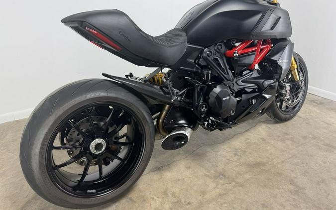 2021 Ducati Diavel 1260 S Total Black