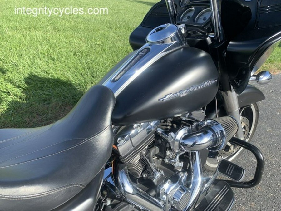 2016 Harley-Davidson® FLTRX - Road Glide®