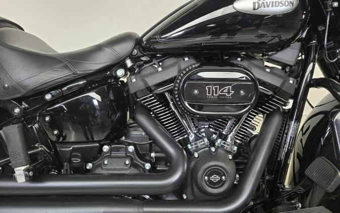 2024 Harley-Davidson® FLHCS - Heritage Classic
