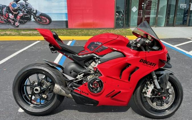 2022 Ducati Panigale V4 Ducati Red