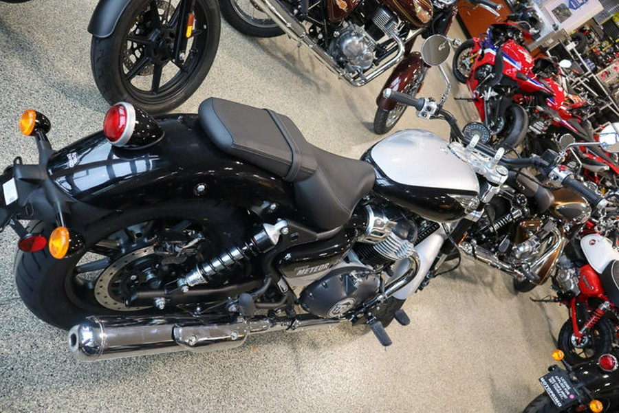 2024 Royal Enfield Super Meteor 650 Interstellar Grey