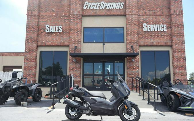 2025 Yamaha XMAX
