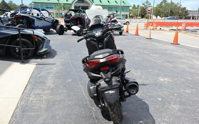 2025 Yamaha XMAX