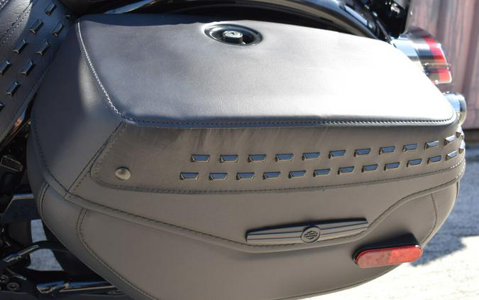 2025 Harley-Davidson® Heritage Classic FLHC