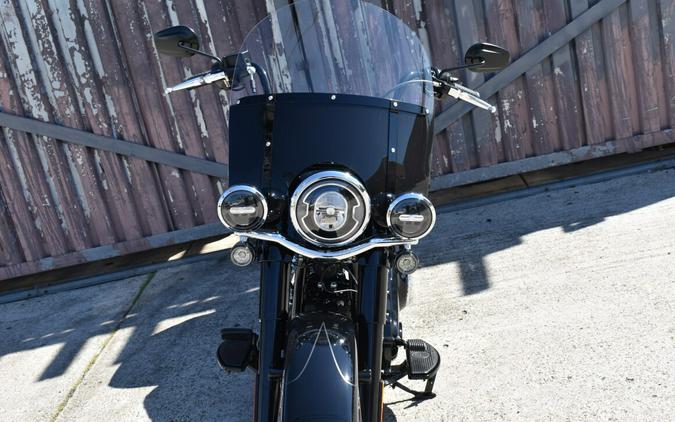 2025 Harley-Davidson® Heritage Classic FLHC