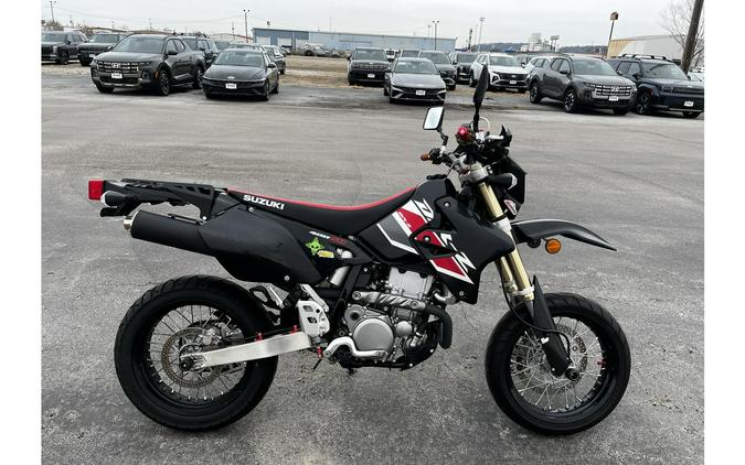 2022 DR-Z400SM Base - Suzuki