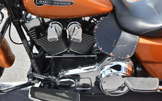 2015 Harley-Davidson Freewheeler Amber Whiskey FLRT