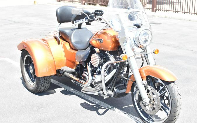 2015 Harley-Davidson Freewheeler Amber Whiskey FLRT