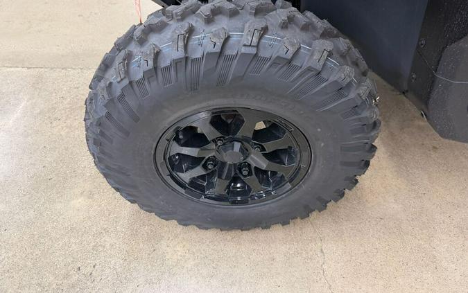 2026 Can-Am Defender MAX XT CAB HD11