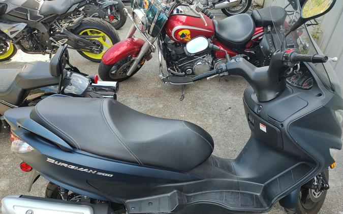 Suzuki Burgman 400 mopeds for sale - MotoHunt