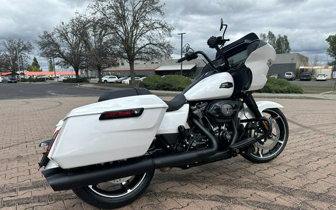 FLTRX 2024 Road Glide®