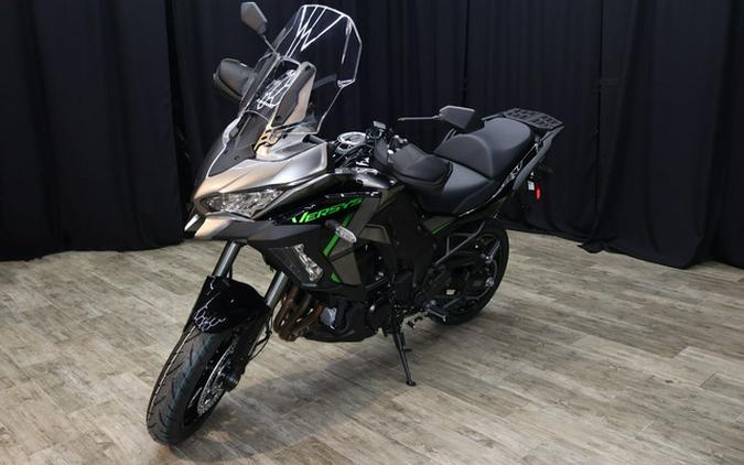 2025 Kawasaki Versys 1100 SE LT ABS