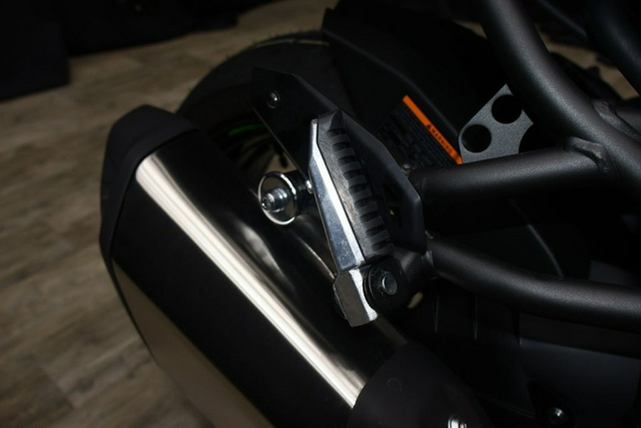 2025 Kawasaki Versys 1100 SE LT ABS