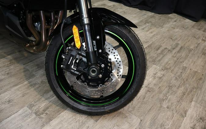 2025 Kawasaki Versys 1100 SE LT ABS