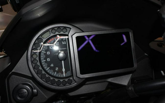 2025 Kawasaki Versys 1100 SE LT ABS