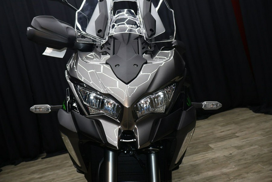 2025 Kawasaki Versys 1100 SE LT ABS