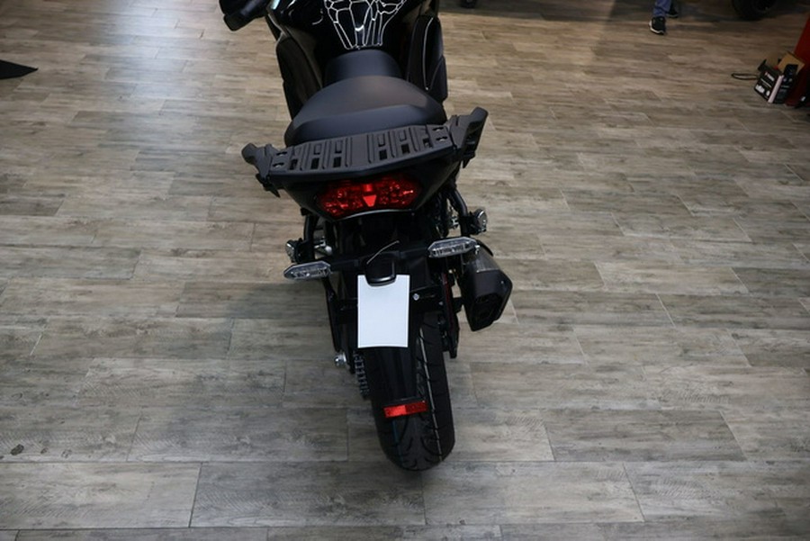2025 Kawasaki Versys 1100 SE LT ABS