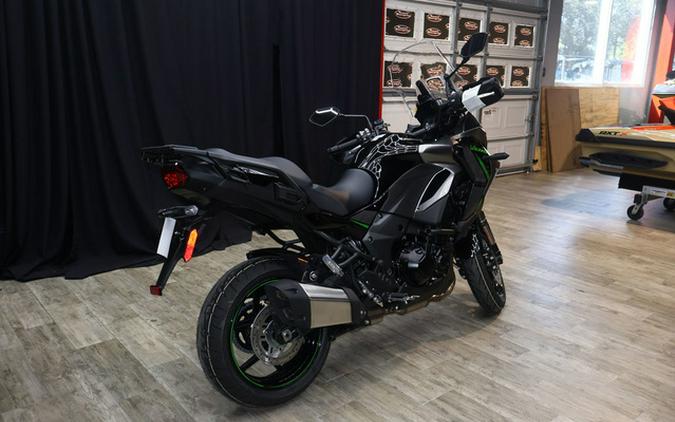 2025 Kawasaki Versys 1100 SE LT ABS