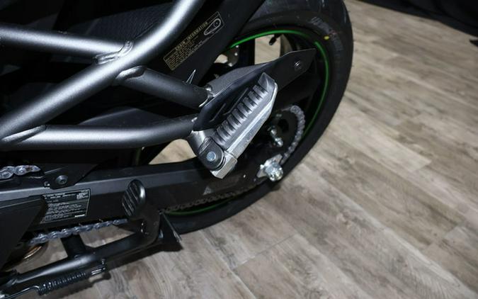 2025 Kawasaki Versys 1100 SE LT ABS