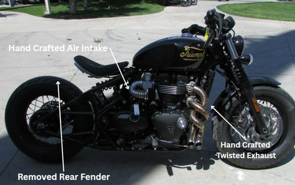 2025 Triumph Bonneville Bobber TFC Phantom Black/Marble Gold