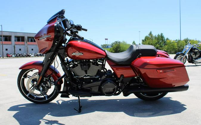 2025 Harley-Davidson® FLHX - Street Glide®