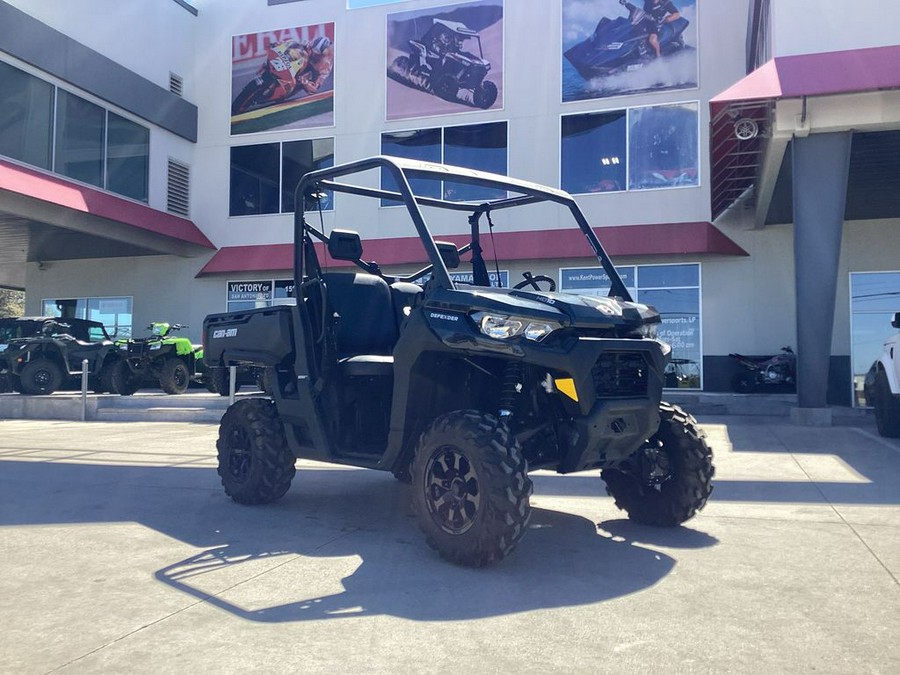 2025 Can-Am Defender DPS HD10