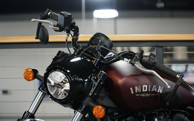 2026 Indian Scout Bobber Limited +Tech Maroon Metallic Smoke