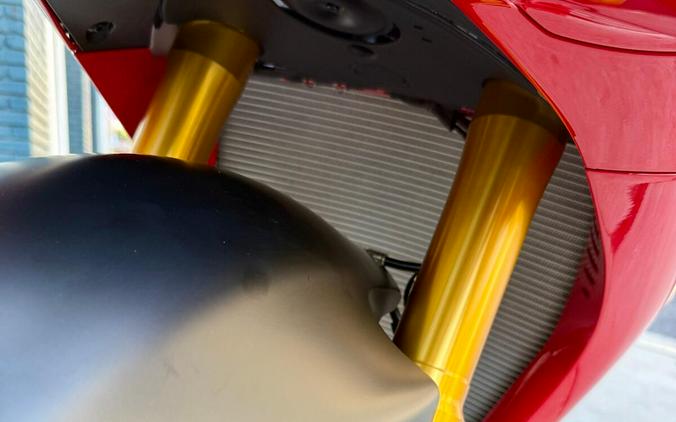 2027 Ducati PANIGALE V4R