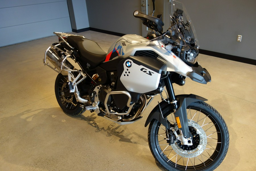 2024 BMW F900GSA