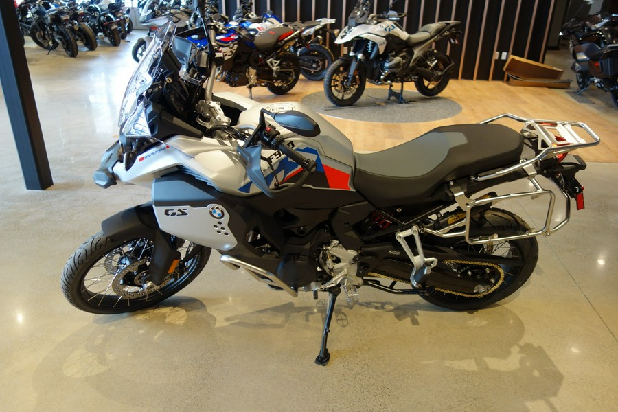 2024 BMW F900GSA