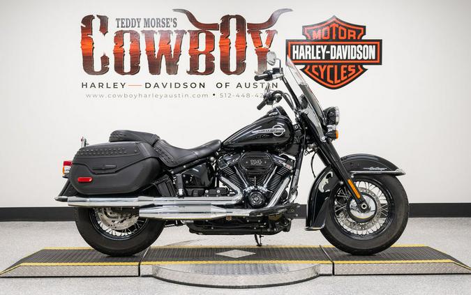 2018 Harley-Davidson Softail Heritage Classic 114 Review — From...