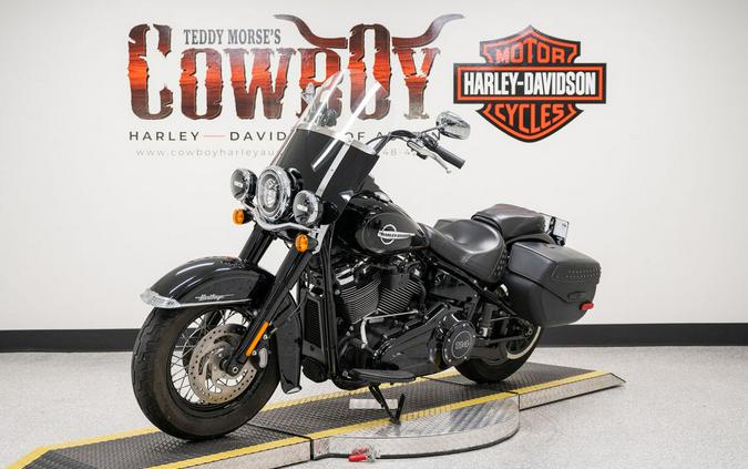 2018 Harley-Davidson® FLHCS - Softail® Heritage Classic 114