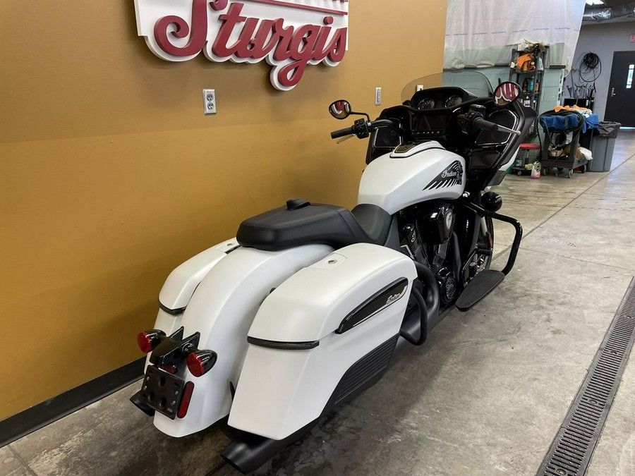 2021 Indian Motorcycle® Challenger® Dark Horse White Smoke