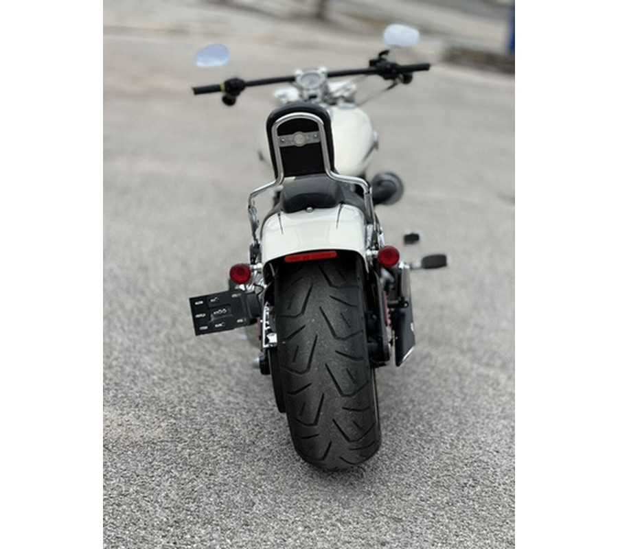 2014 Harley-Davidson Softail FXSB - Breakout