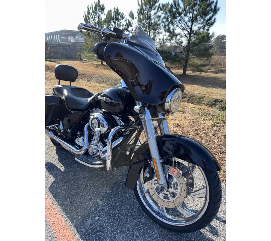 2011 Harley-Davidson® FLHX Street Glide®