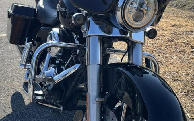 2011 Harley-Davidson® FLHX Street Glide®