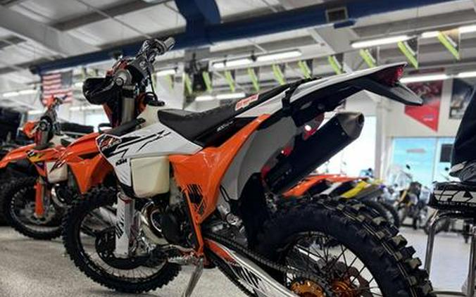 2026 KTM 300 XC-W Hardenduro