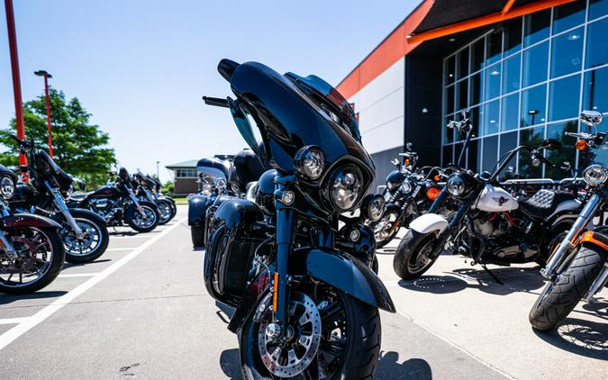 2023 Harley-Davidson Ultra Limited BLACK