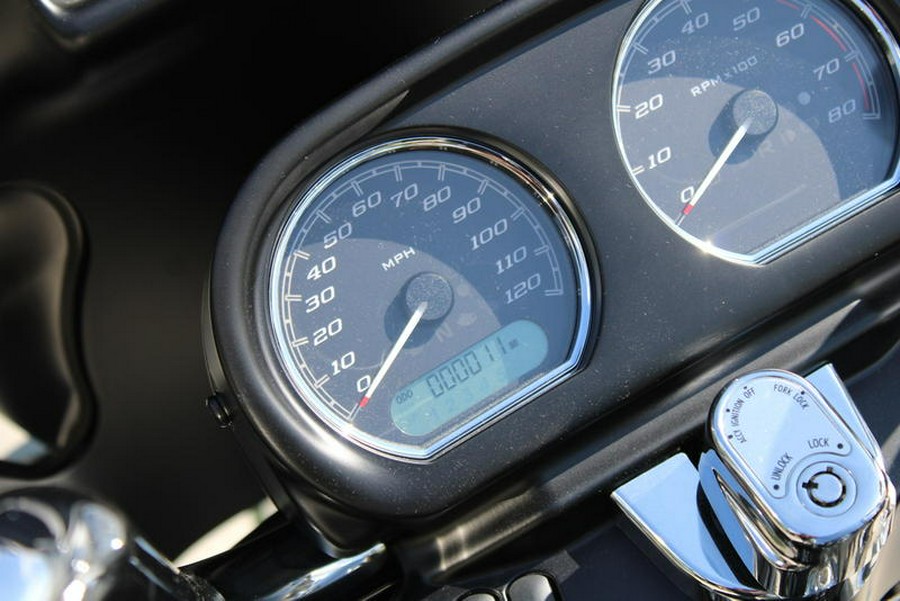 2025 Harley-Davidson® FLTRX - Road Glide®