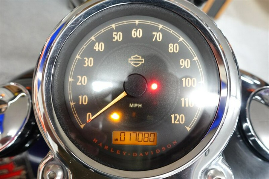 2012 Harley-Davidson Super Glide Custom