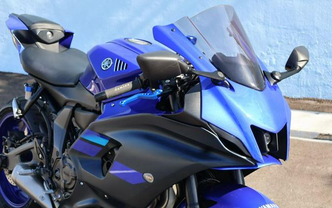 2024 YAMAHA R7