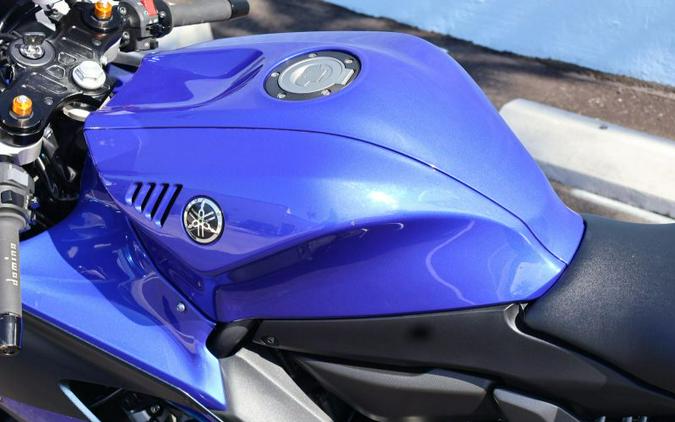 2024 YAMAHA R7